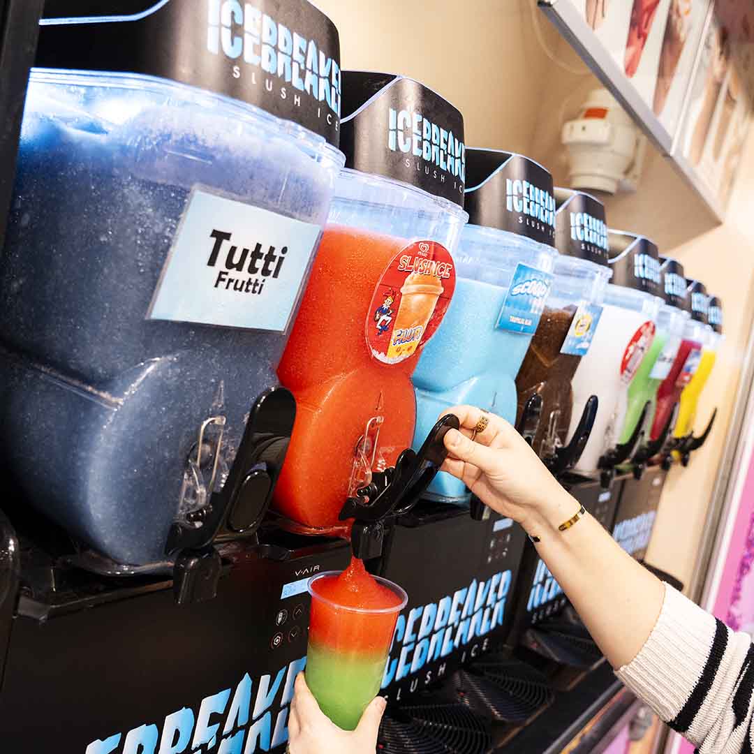 slushice bar i SlotsArkaderne i Hillerød med mange forskellige smage